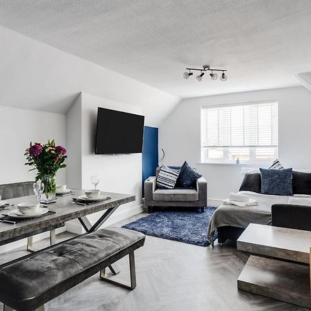 St David'S - Stylish 2 Bed Apartment, Free Parking, Close To Beach Lytham St Annes Esterno foto